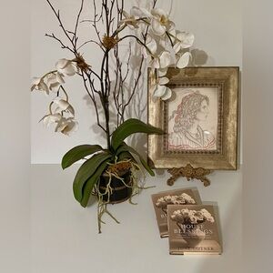 House Blessings, a special book of inspiration